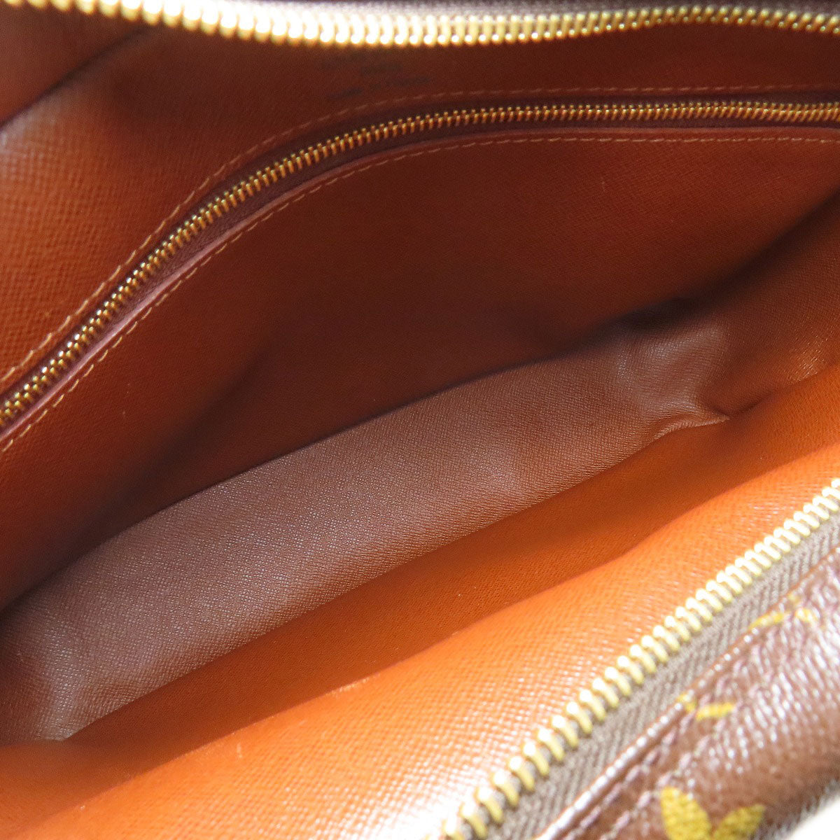 LOUIS VUITTON M45244 Nile Shoulder Bag Monogram canvas Ladies [Used]