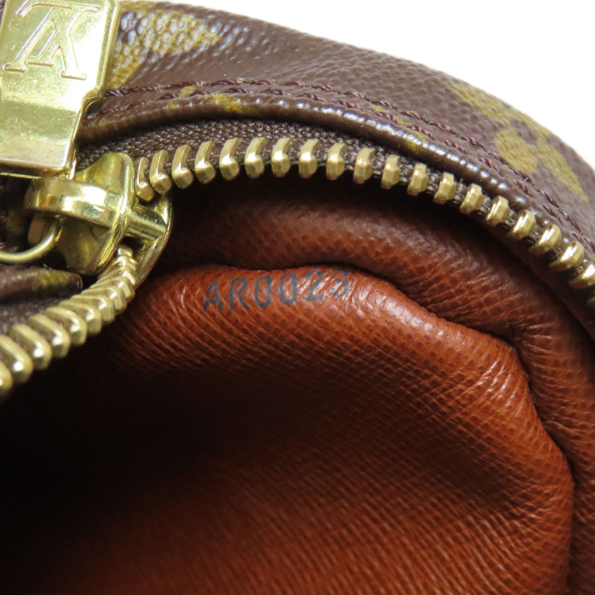 LOUIS VUITTON M45244 Nile Shoulder Bag Monogram canvas Ladies [Used]