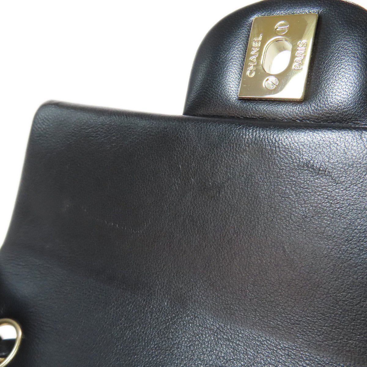 CHANEL Matelasse GoldHardware Shoulder Bag Lambskin Ladies [Used]