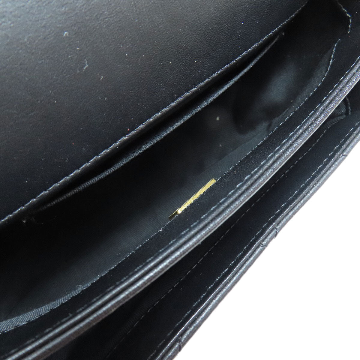 CHANEL Matelasse ChainShoulder GoldHardware Shoulder Bag Lambskin Ladies [Used]