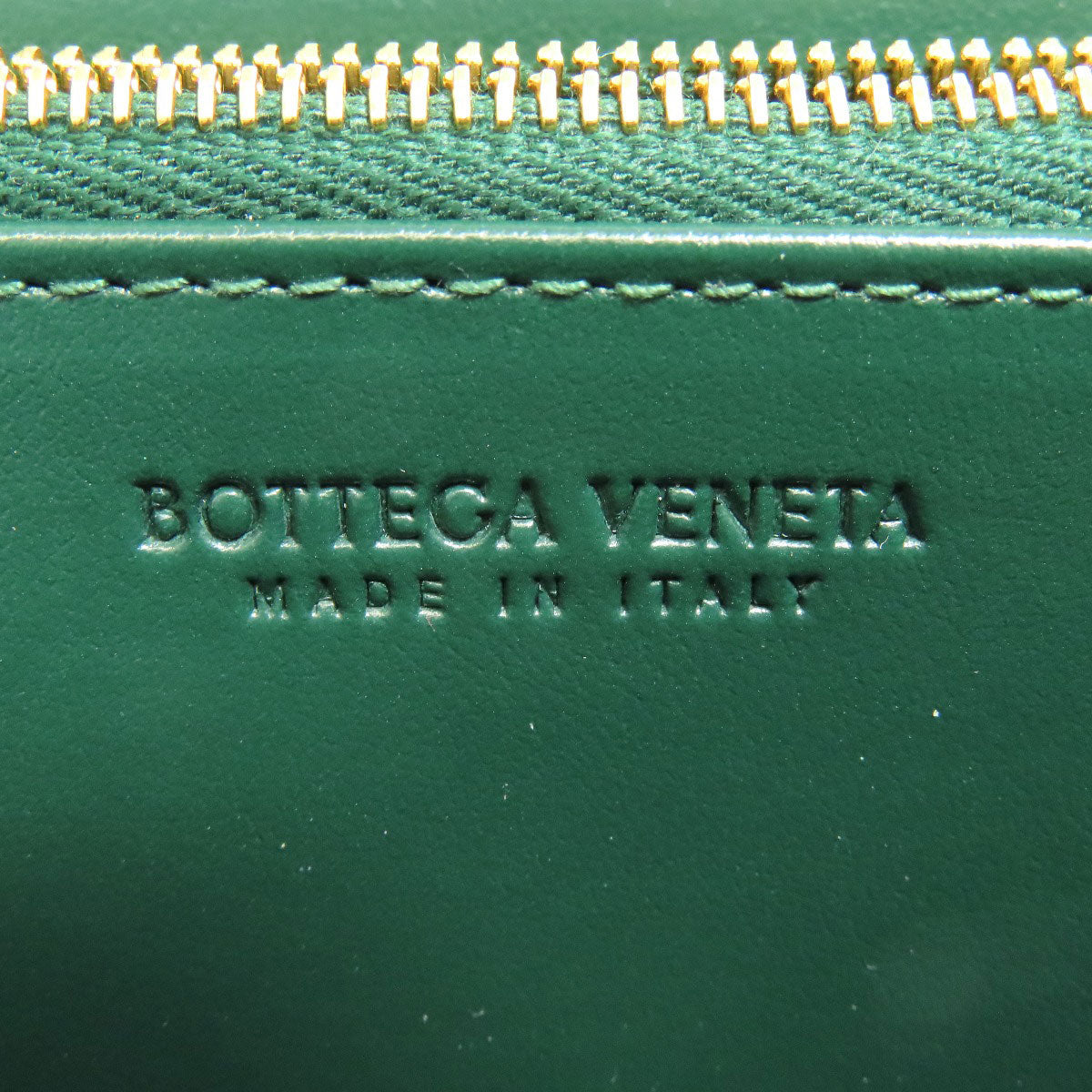 BOTTEGA VENETA   Long wallet (with coin pocket) Maxi Intrecciato Calf Ladies