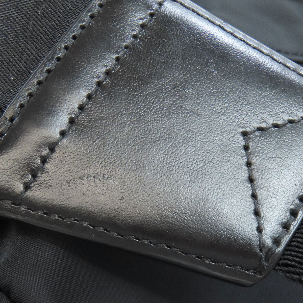 BURBERRY logo body bag Nylon Ladies [Used]