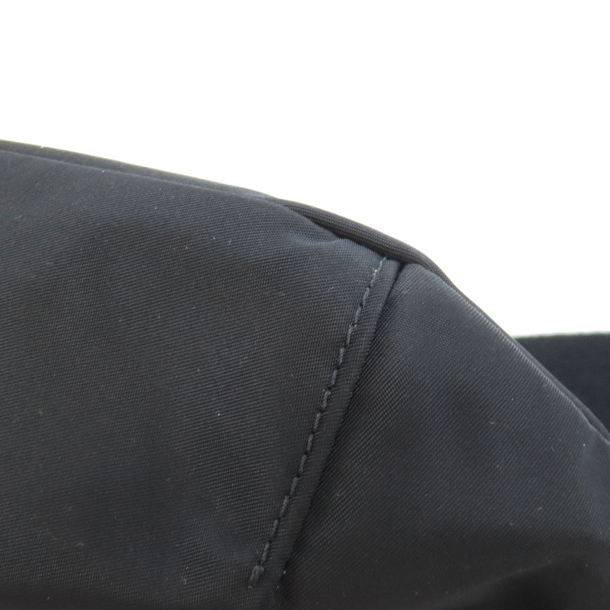 BURBERRY logo body bag Nylon Ladies [Used]