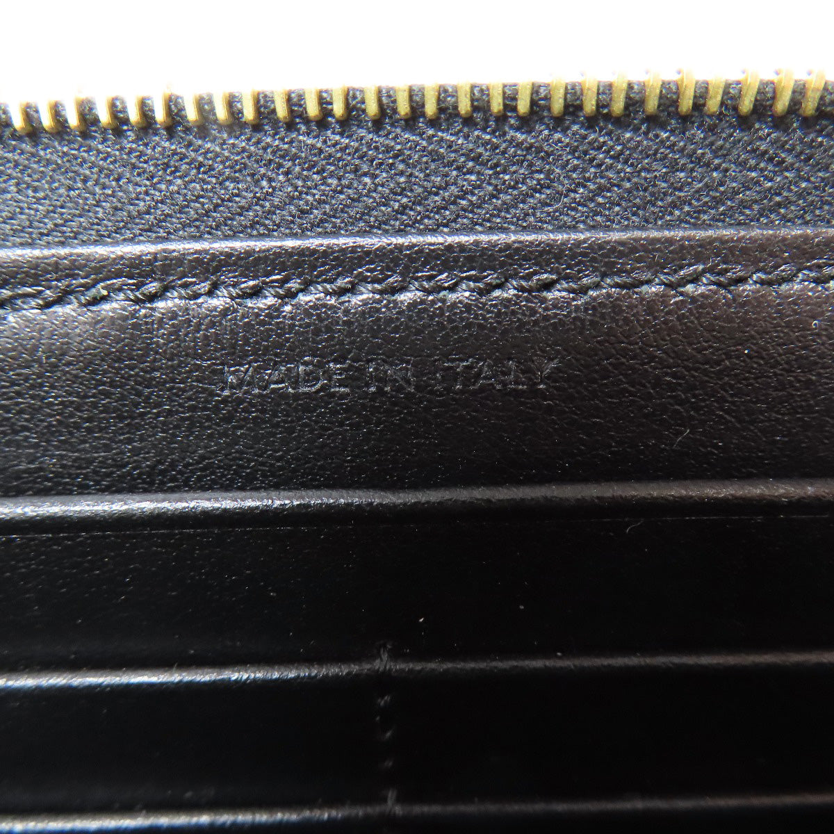 CELINE Zip Around Long wallet (with coin pocket) Leather Ladies [Used]