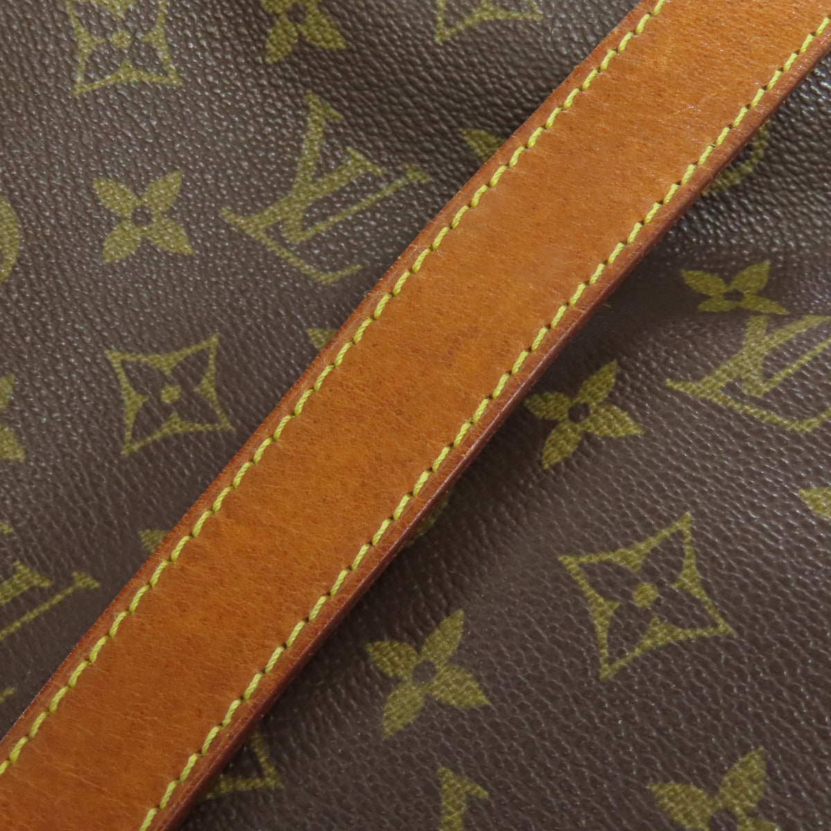 LOUIS VUITTON M42254 Saumur Shoulder Bag Monogram canvas Ladies [Used]