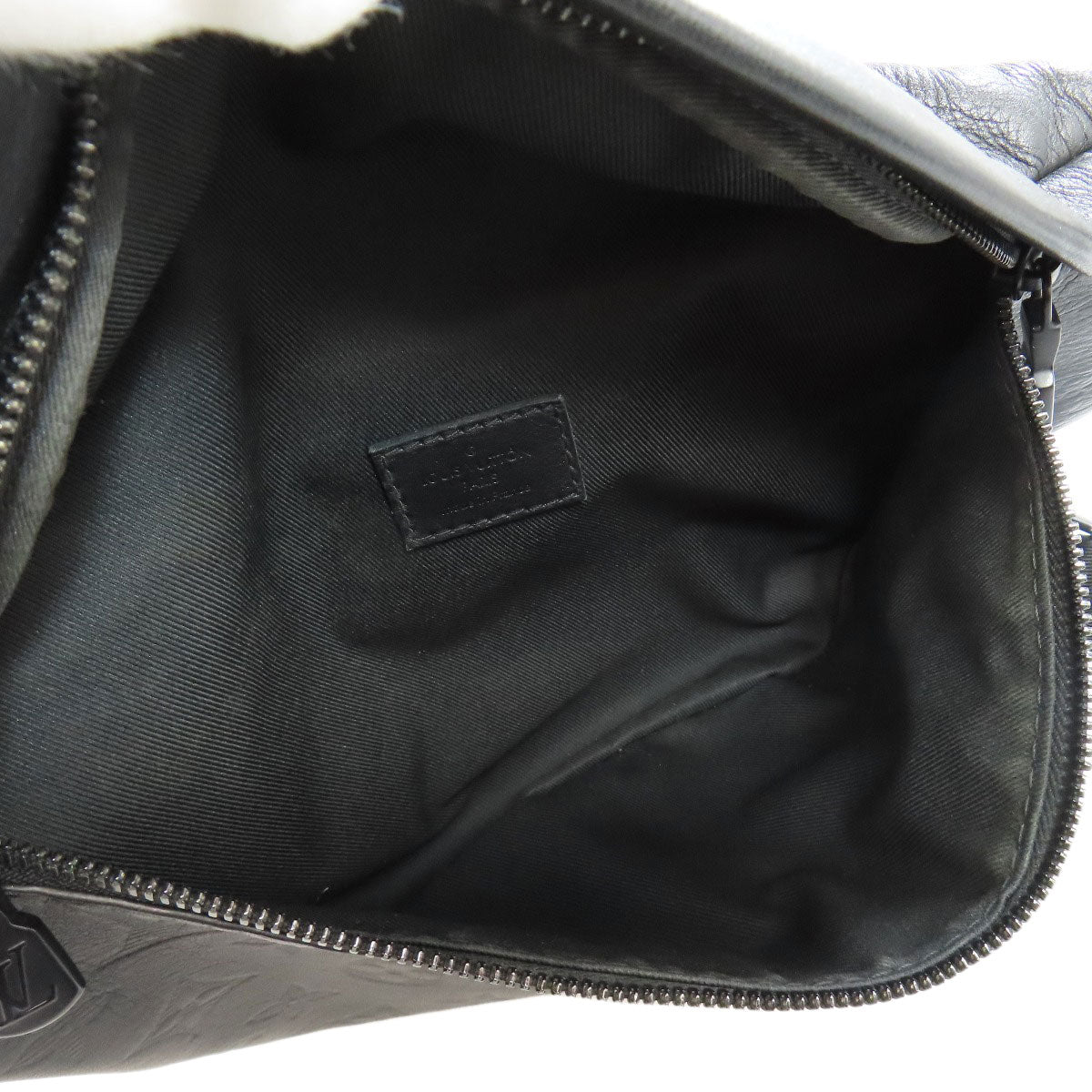 LOUIS VUITTON M44388 Discovery Bumbag PM body bag Leather Ladies [Used]
