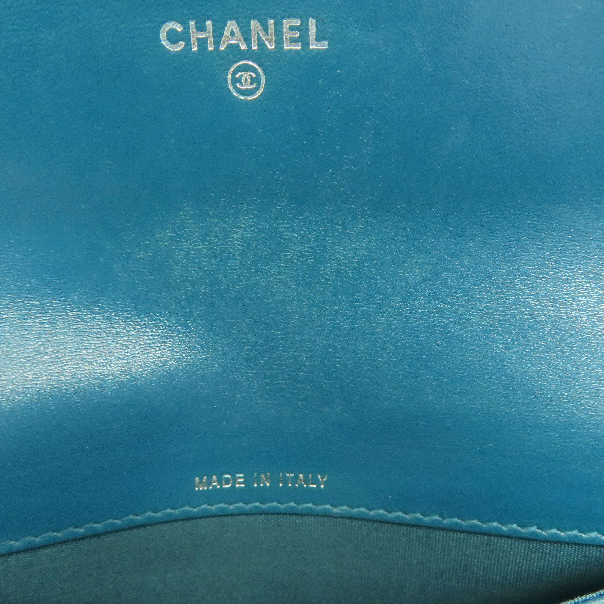 CHANEL   Long wallet (with coin pocket) V Stitch COCO Mark SilverHardware Calf Ladies