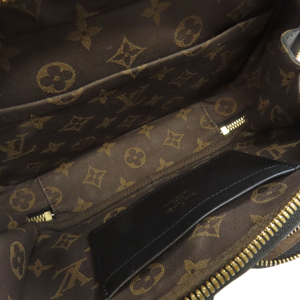 LOUIS VUITTON M80450 Utility crossbody Handbag Calf Ladies [Used]