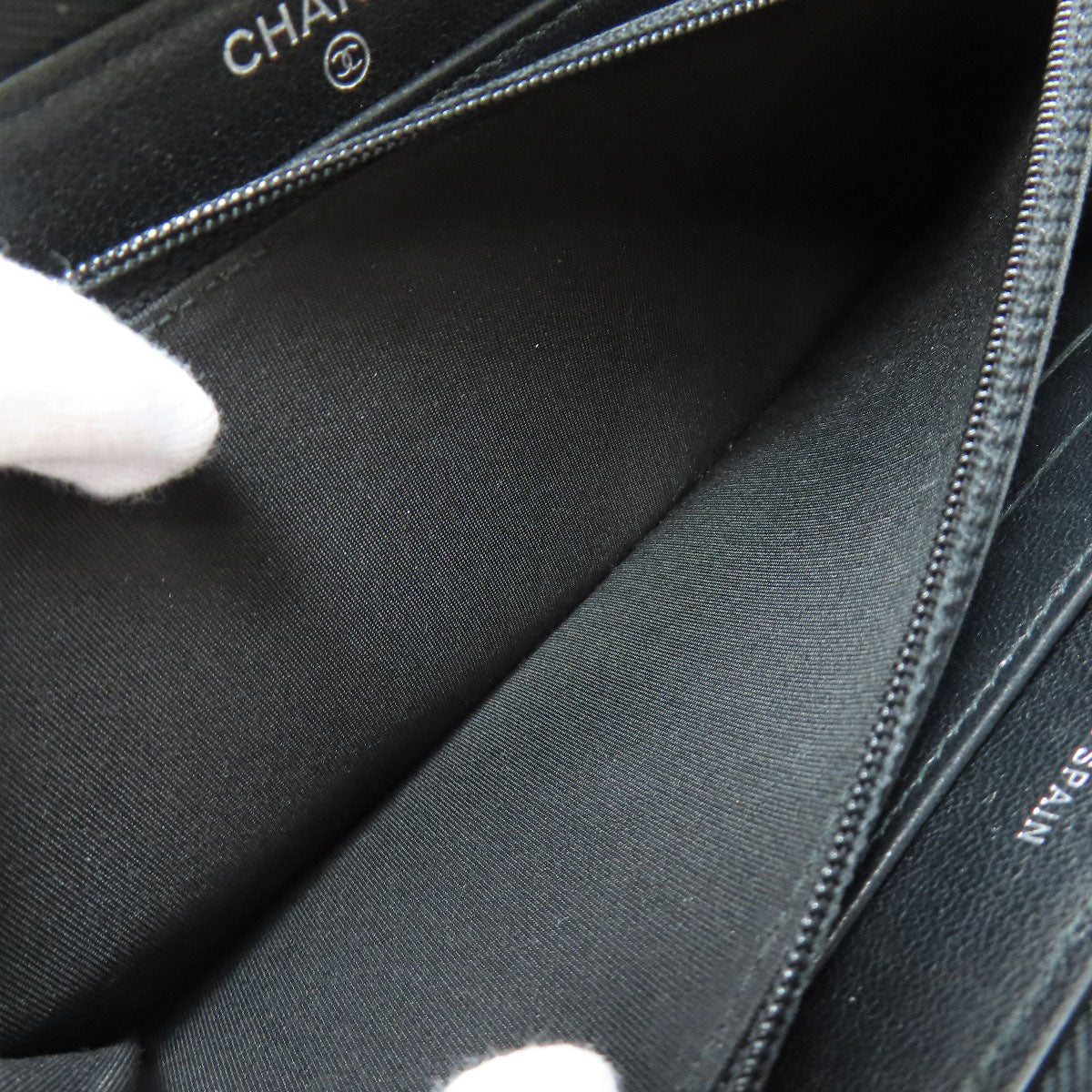 CHANEL Mademoiselle SilverHardware Long wallet (with coin pocket) Lambskin Ladies [Used]