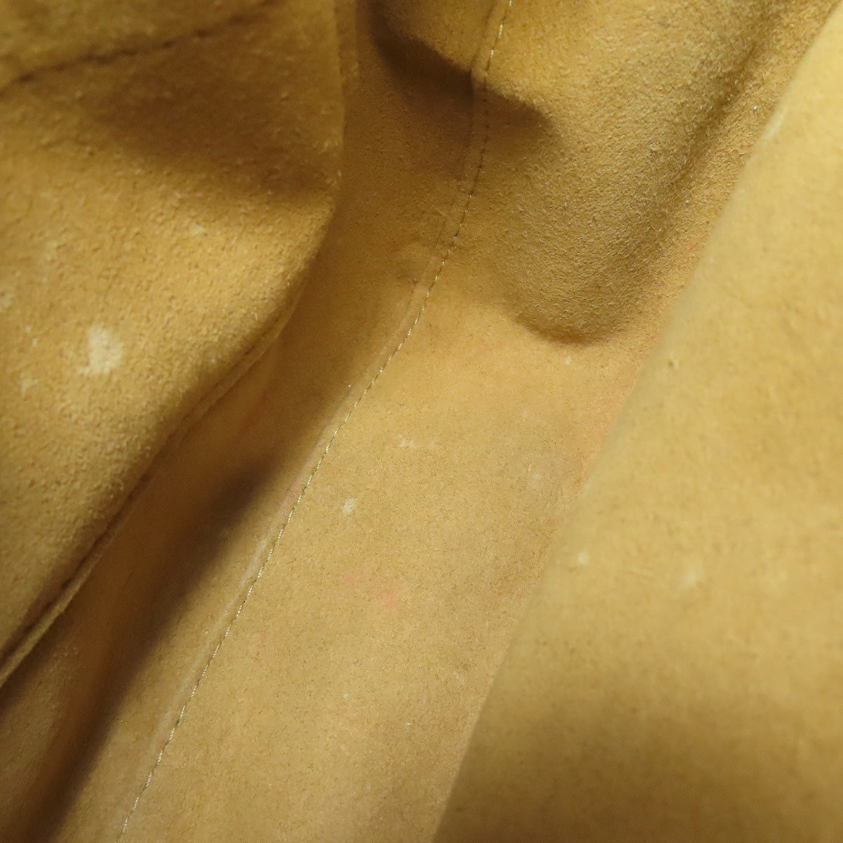 LOUIS VUITTON M44604 Bowt Chapot Supreme Shoulder Bag Monogram canvas Ladies [Used]