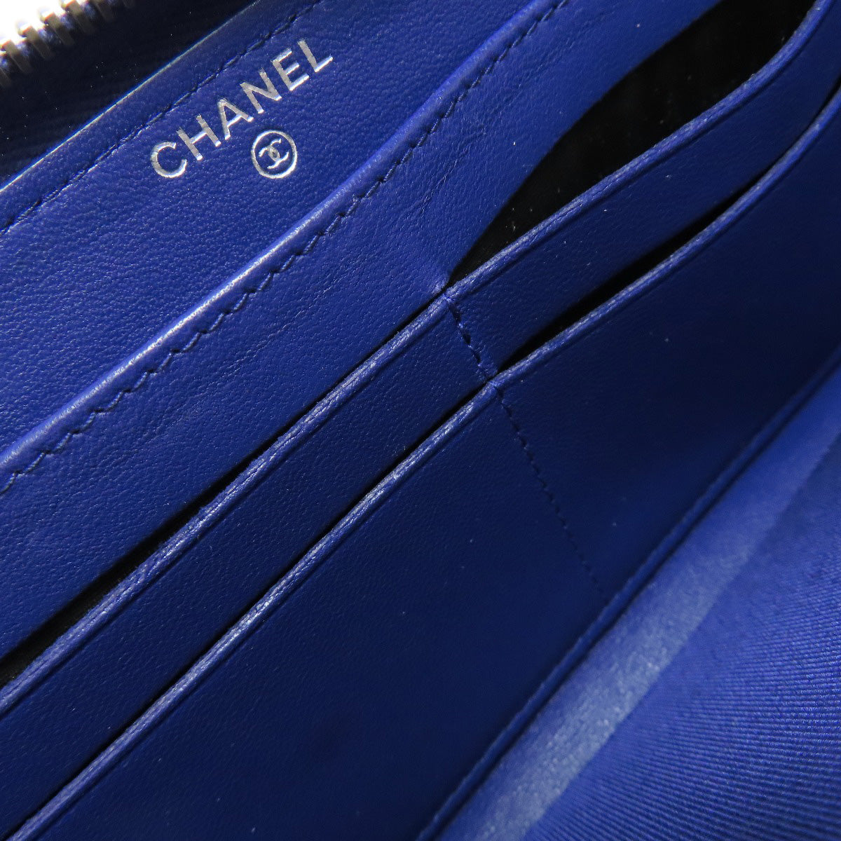 CHANEL Matelasse COCO Mark SilverHardware Long wallet (with coin pocket) Lambskin Ladies [Used]