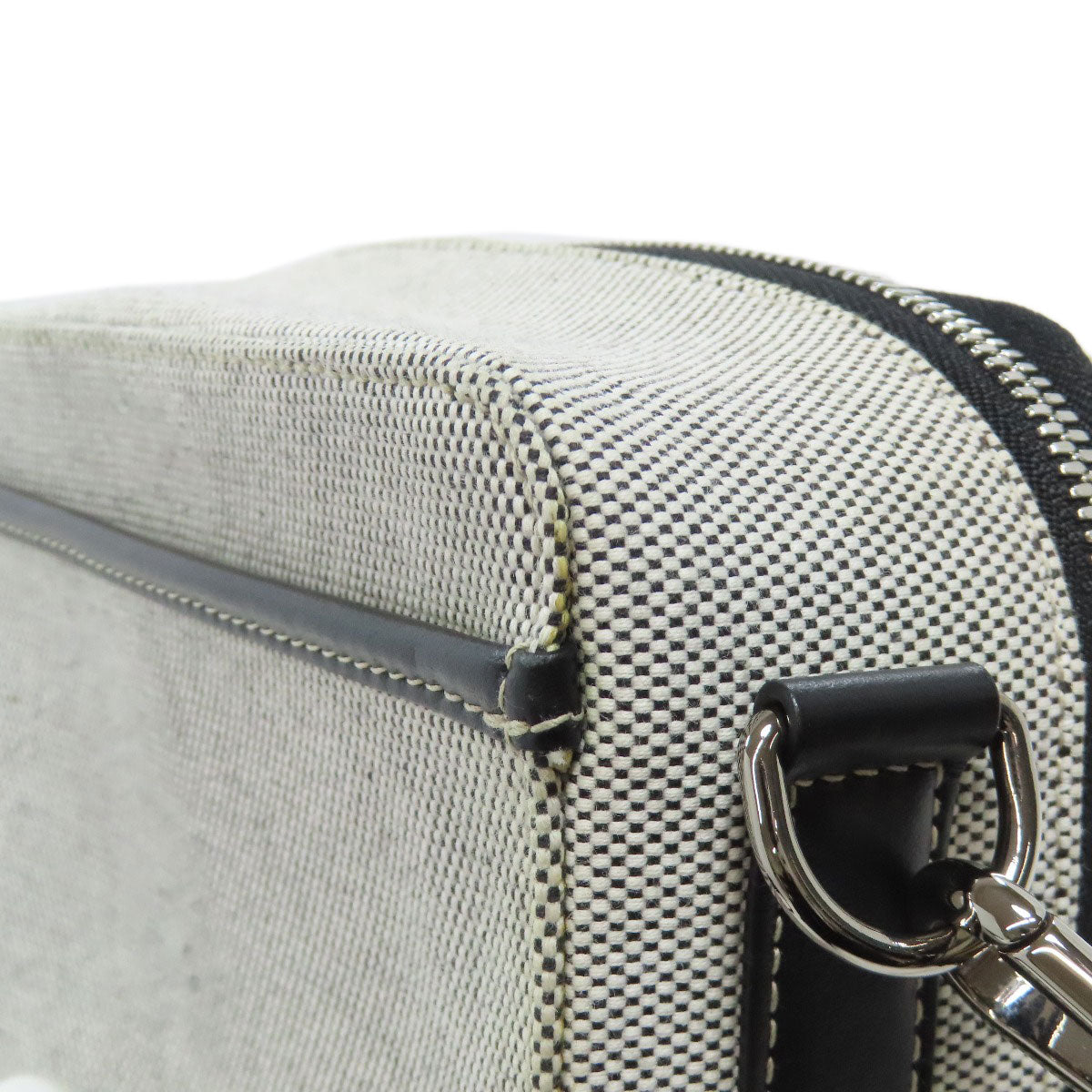 BURBERRY logo Shoulder Bag Canvas Ladies [Used]