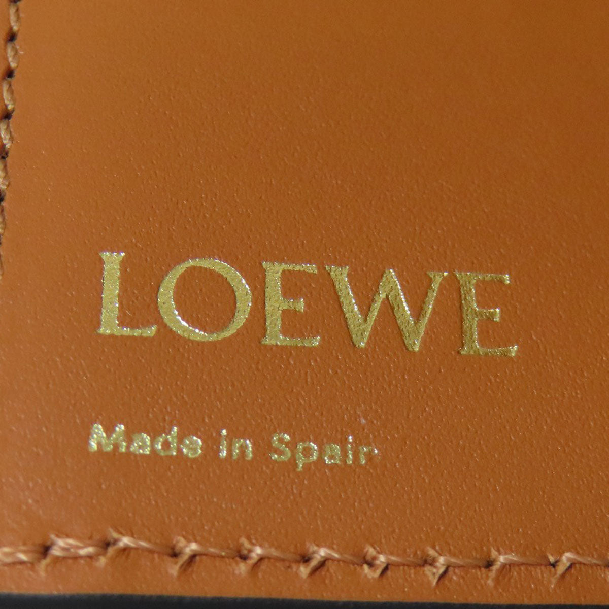 LOEWE Repeat Vertical Wallet Small Bifold Wallet with Coin Pocket Calf Ladies [Used]