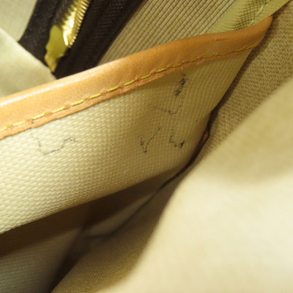 ルイヴィトン M42228 トゥルーヴィル ハンドバッグ モノグラムキャンバス レディース 【中古】【LOUIS VUITTON】