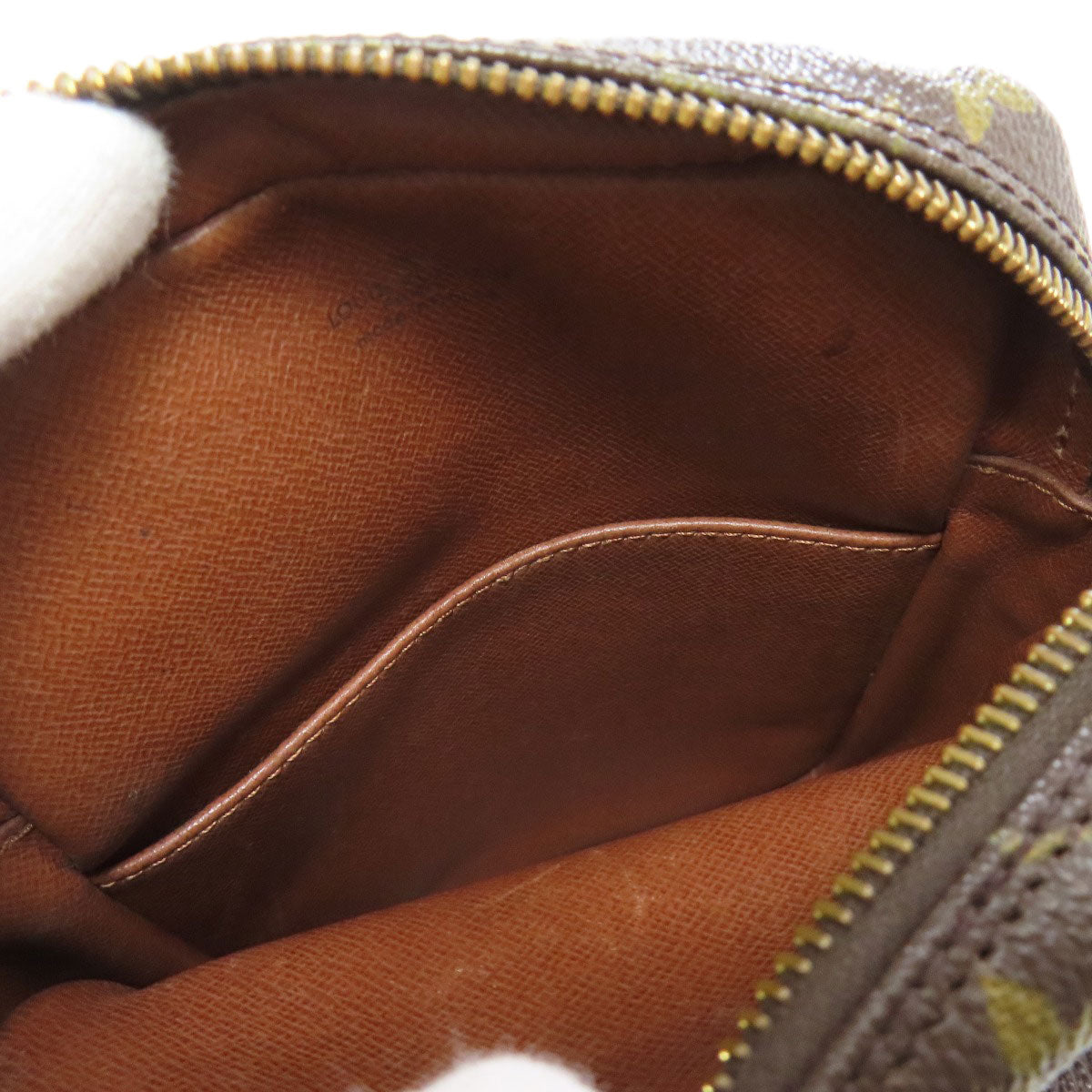 LOUIS VUITTON M45236 Amazon Shoulder Bag Monogram canvas Ladies [Used]