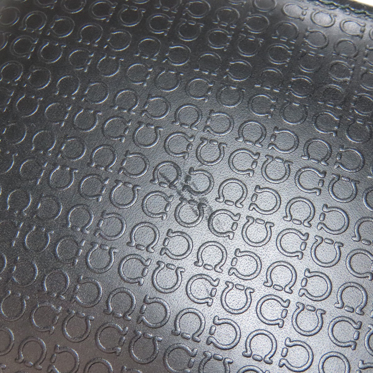 Salvatore Ferragamo Gancinipattern Bifold Wallet with Coin Pocket Leather Ladies [Used]