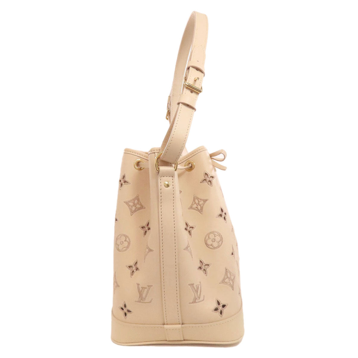 LOUIS VUITTON M22861 Petit Noe Broderie Anglaise Handbag Calf Ladies [Used]