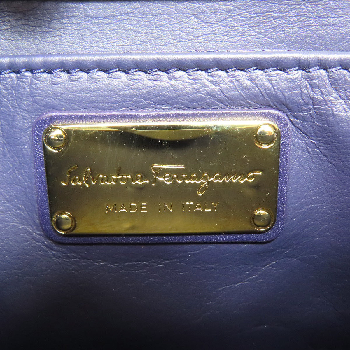 Salvatore Ferragamo GanciniHardware ChainShoulder Shoulder Bag Leather Ladies [Used]