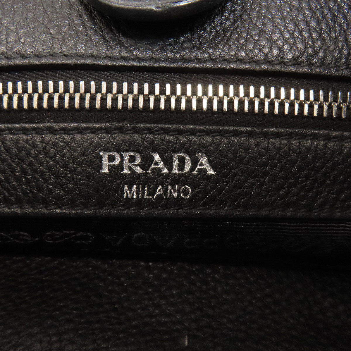 プラダ ロゴ ショルダーバッグ カーフ レディース 【中古】【PRADA】