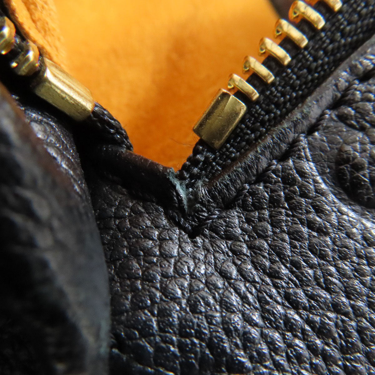 LOUIS VUITTON M44812 Bum bag body bag Empreinte Ladies [Used]