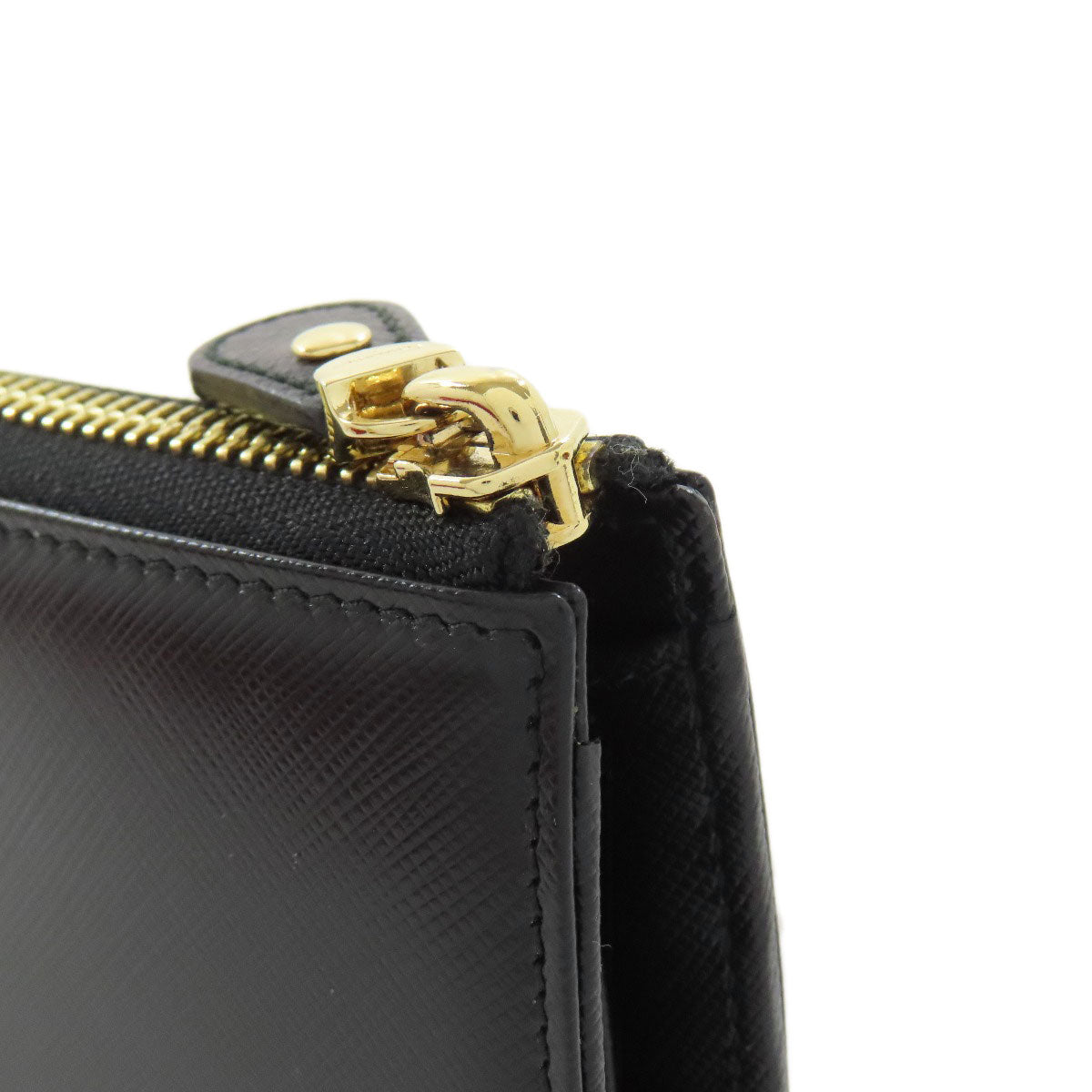 Salvatore Ferragamo Vara ribbon Long wallet (with coin pocket) Leather Ladies [Used]