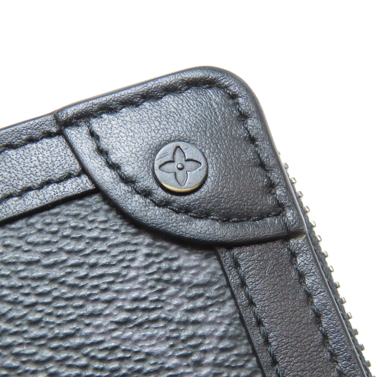 LOUIS VUITTON M80558 Zippy wallet Long wallet (with coin pocket) Monogram Eclipse mens [Used]
