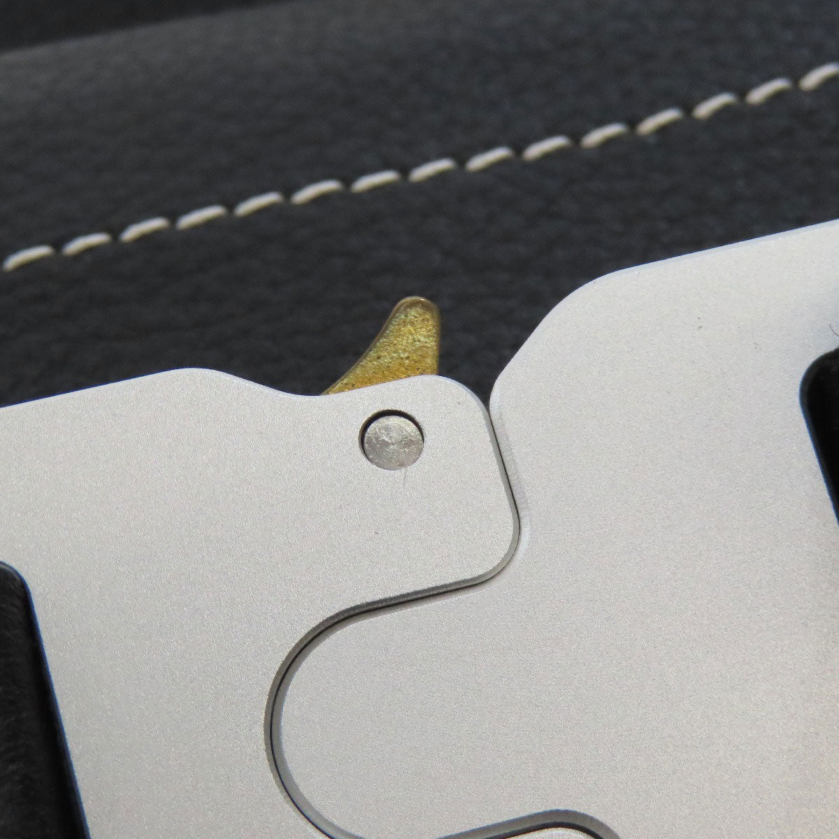 CHRISTIAN DIOR Bee Saddle Shoulder Bag Calf Ladies [Used]