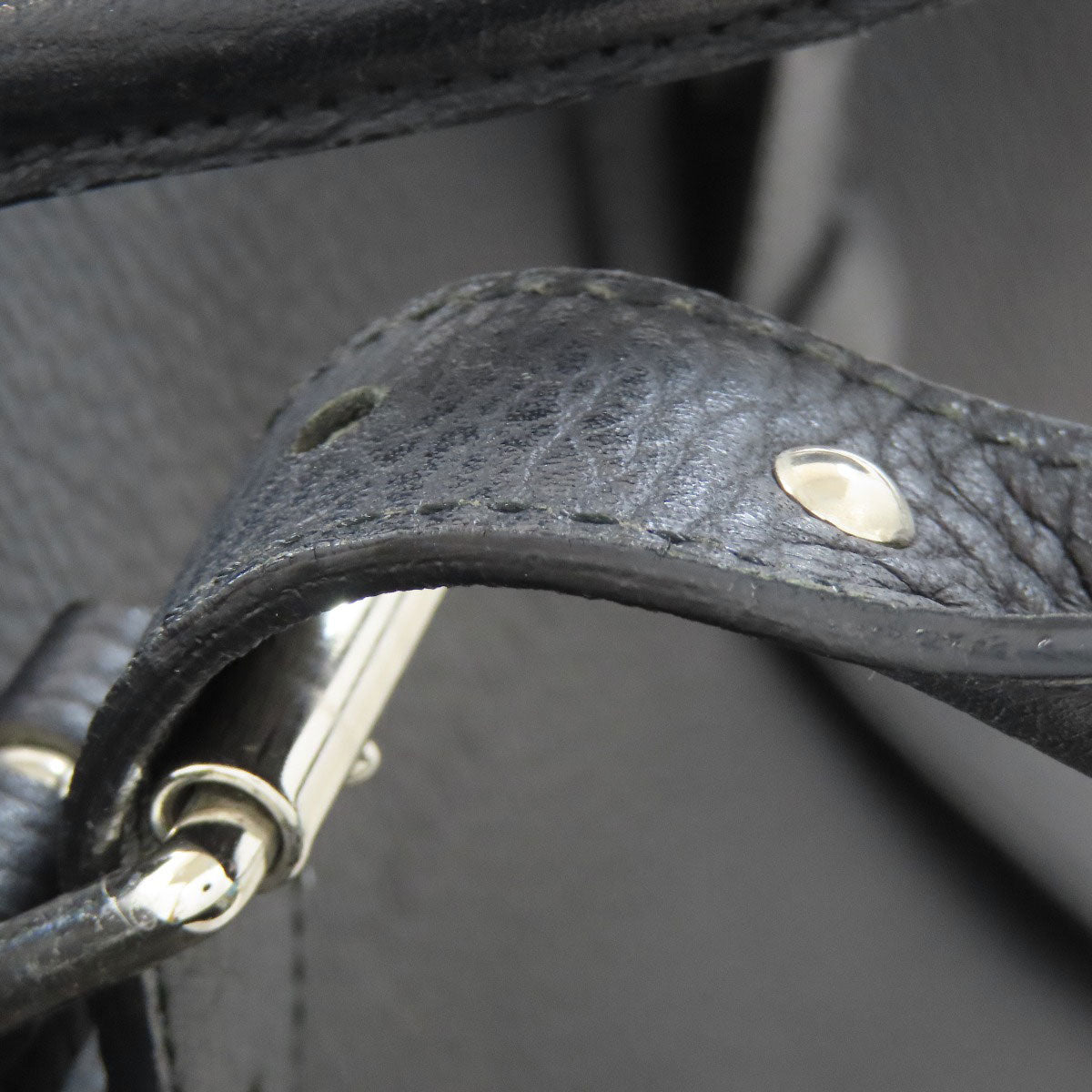 BURBERRY logo Handbag Leather Ladies [Used]