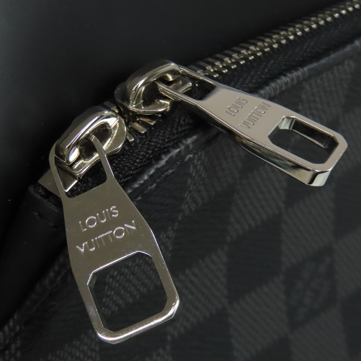 LOUIS VUITTON N41409 Dayton MM Shoulder Bag Damier canvas Ladies [Used]