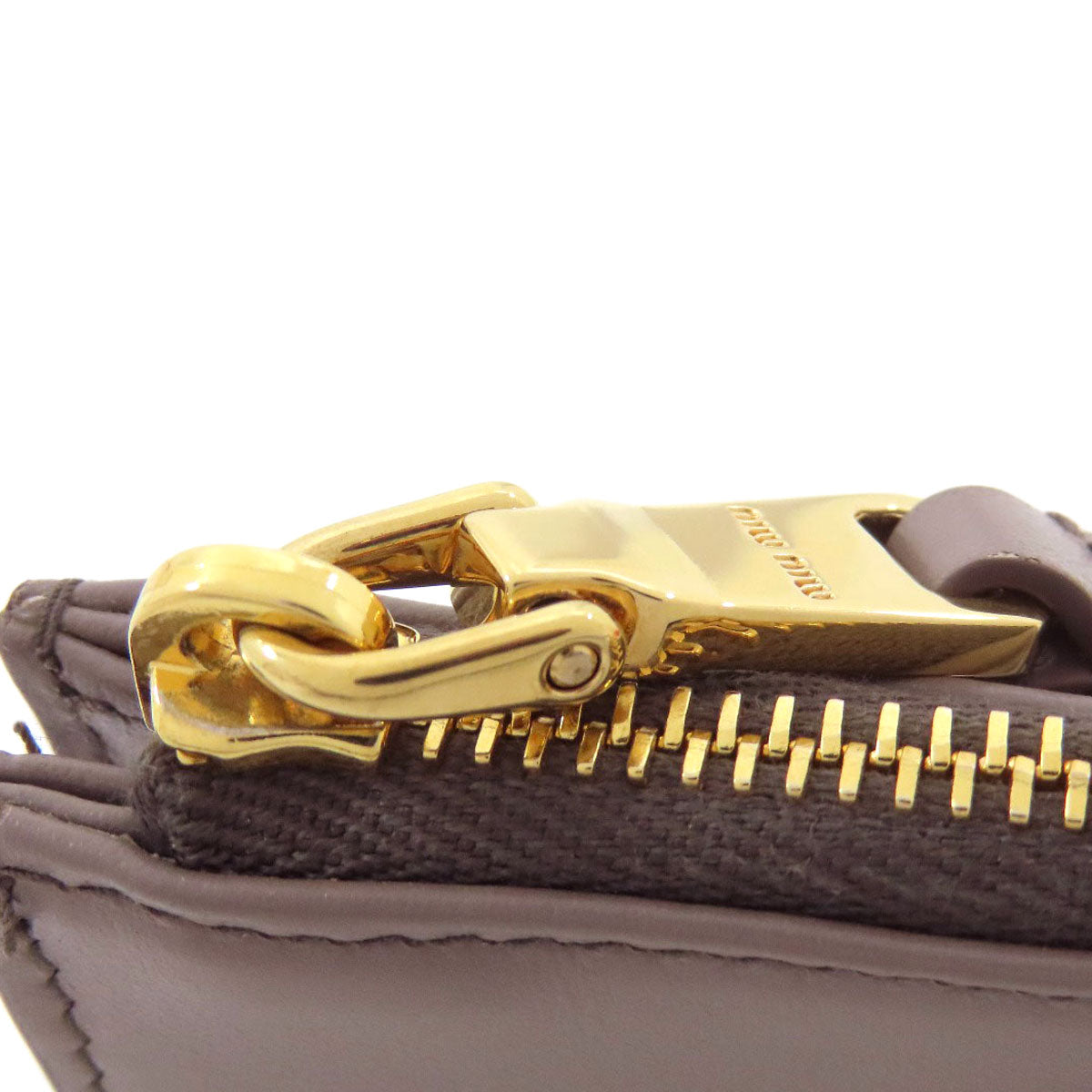 MIUMIU logo Card Case Leather Ladies [Used]