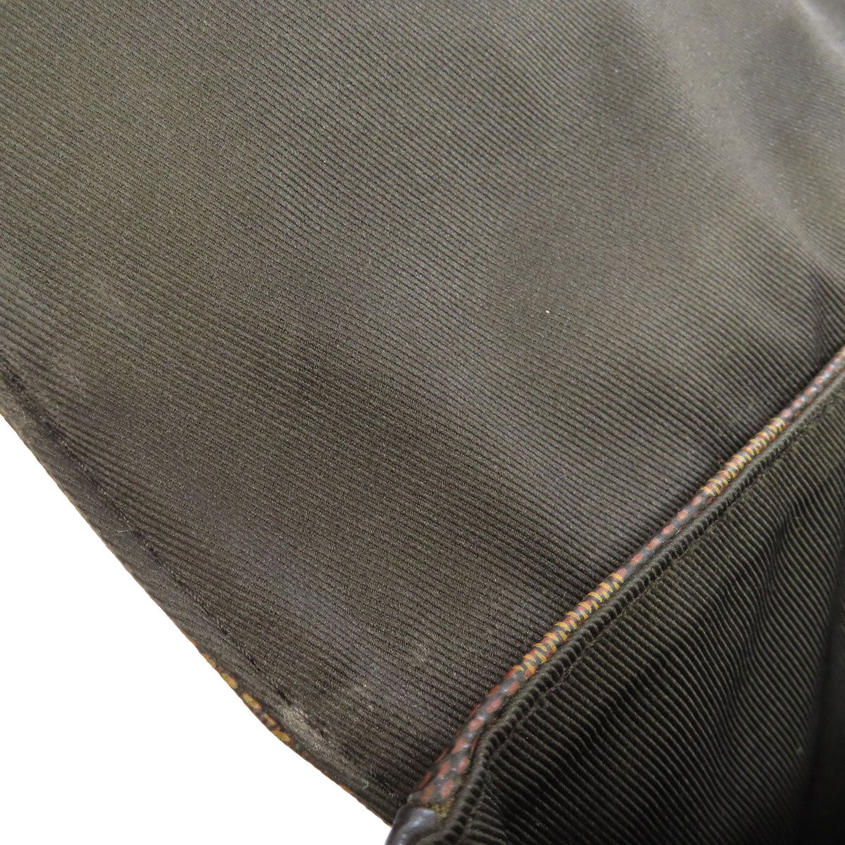 LOUIS VUITTON N41031 District PM Shoulder Bag Damier canvas Ladies [Used]