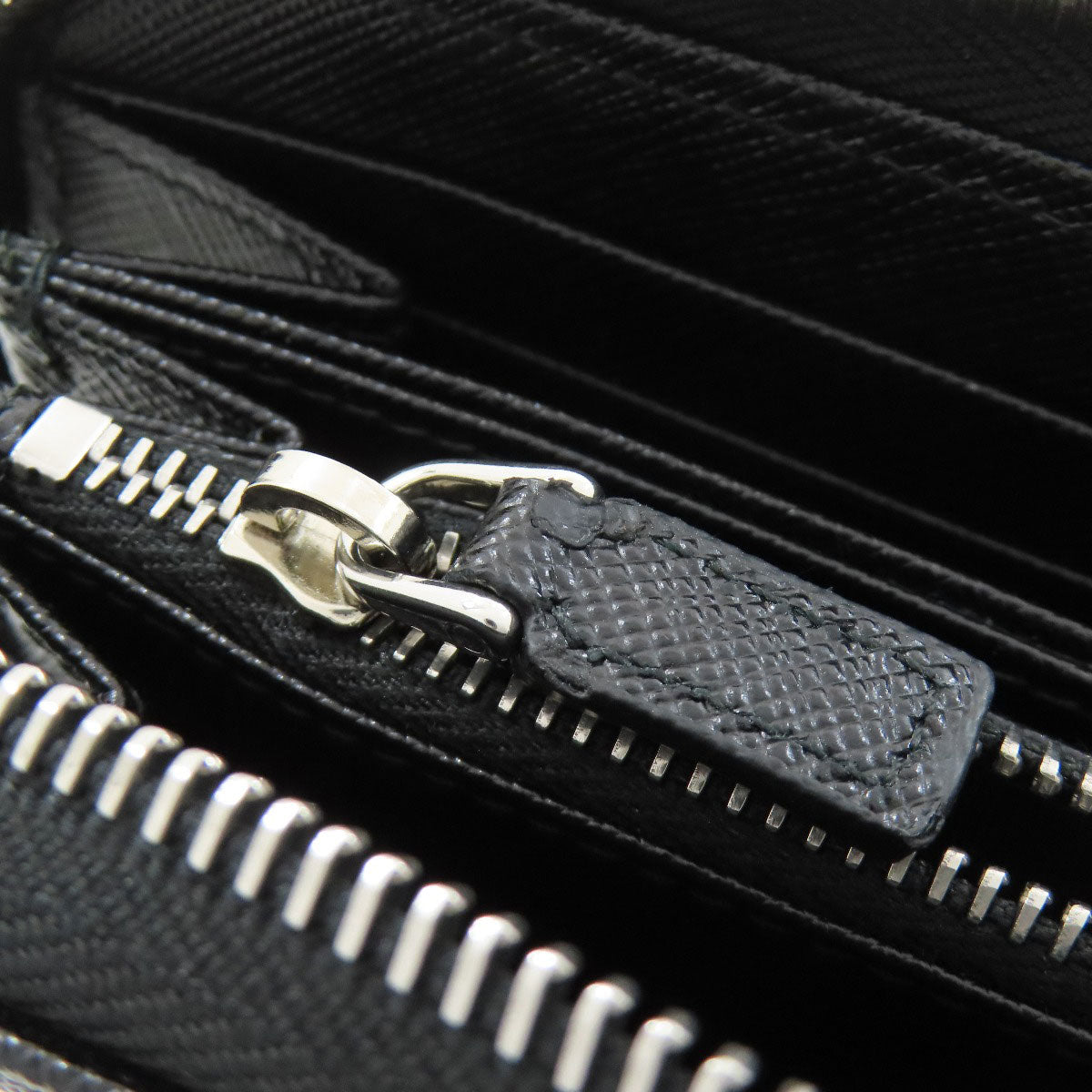 PRADA Logo Hardware Long wallet (with coin pocket) Leather Ladies [Used]