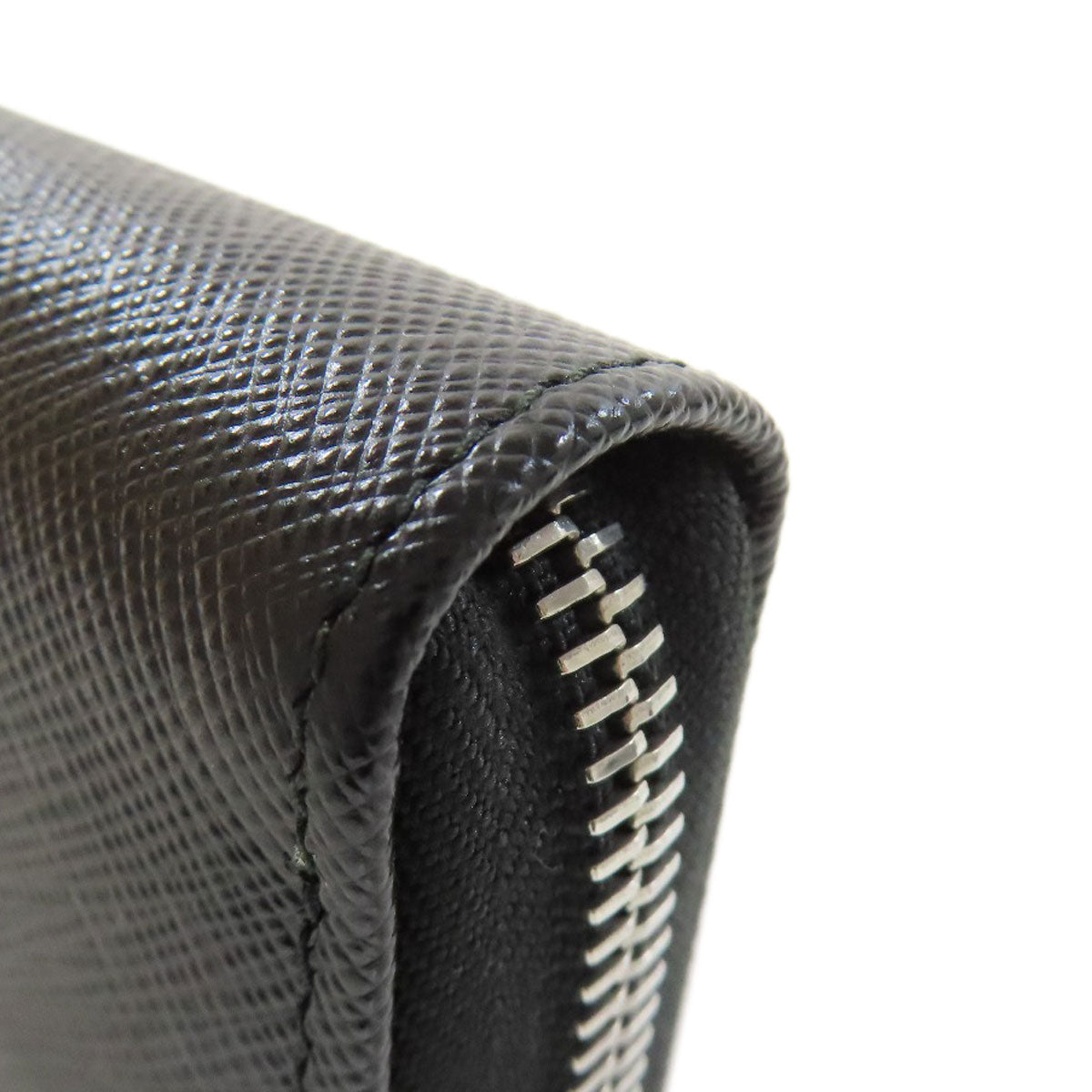 PRADA Logo Hardware Long wallet (with coin pocket) Leather Ladies [Used]