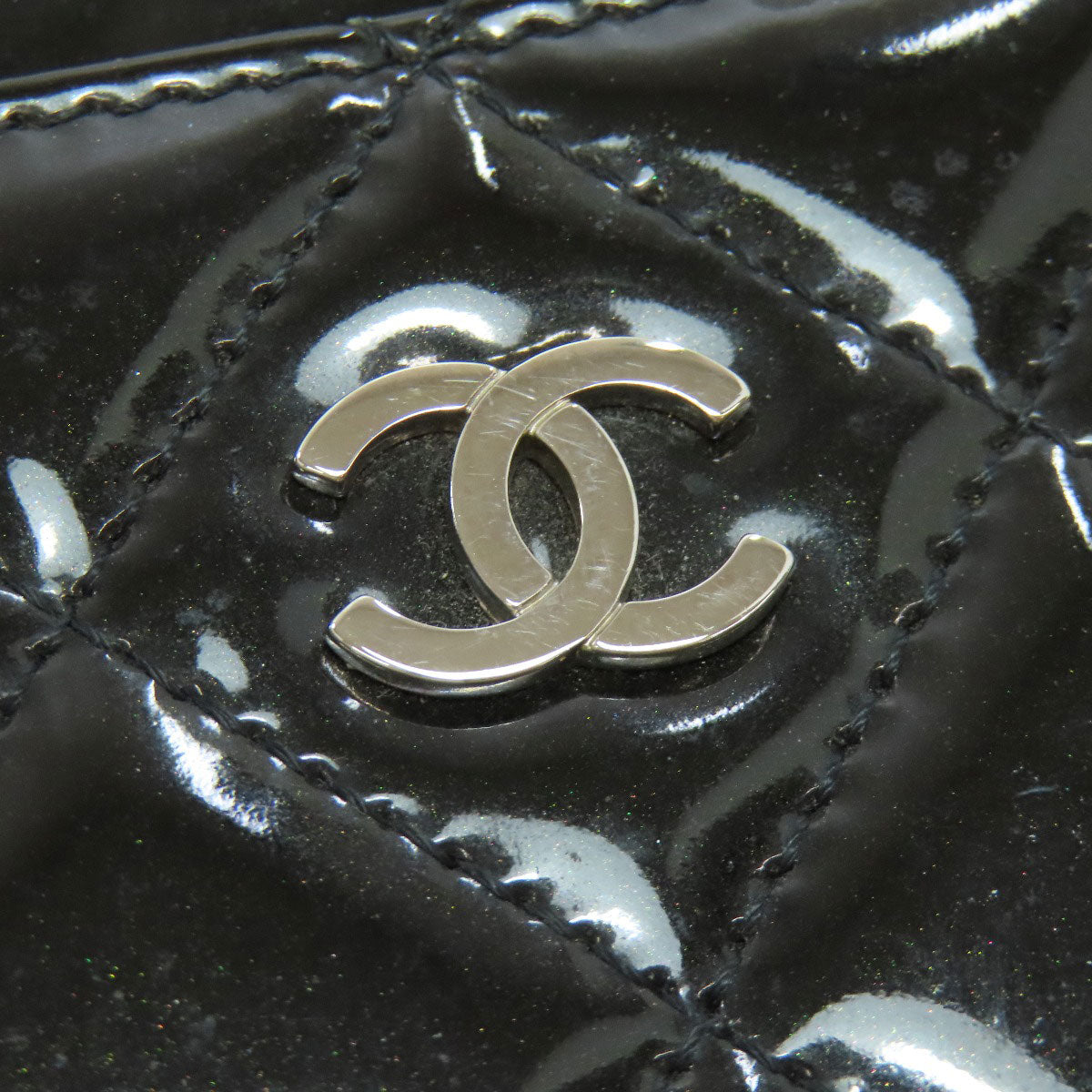 CHANEL   Card Case Matelasse COCO Mark SilverHardware Patent leather Ladies