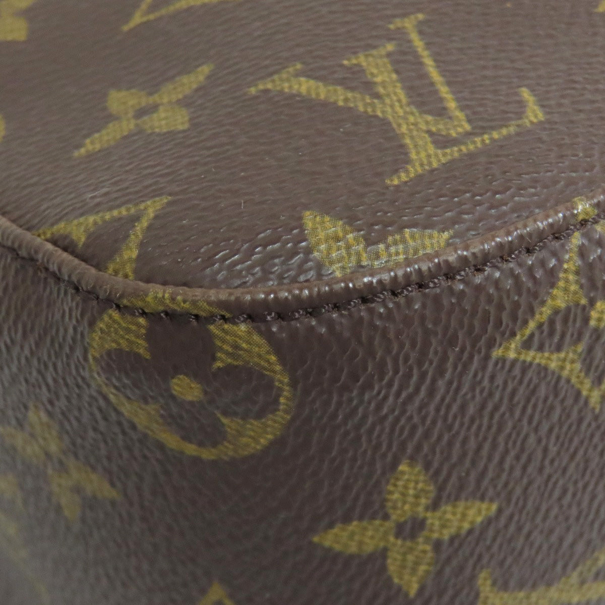 LOUIS VUITTON M51146 Looping MM Shoulder Bag Monogram canvas Ladies [Used]