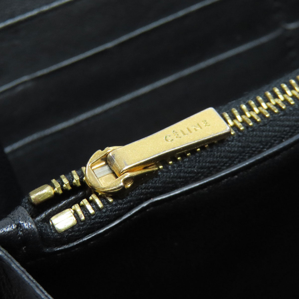 CELINE logo Long wallet (with coin pocket) Leather Ladies [Used]