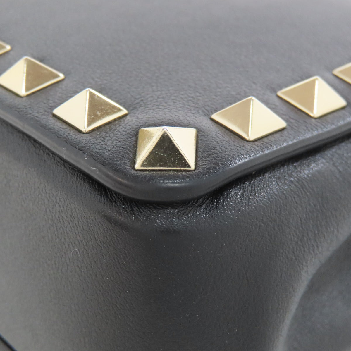 VALENTINO Studs Shoulder Bag Leather Ladies [Used]