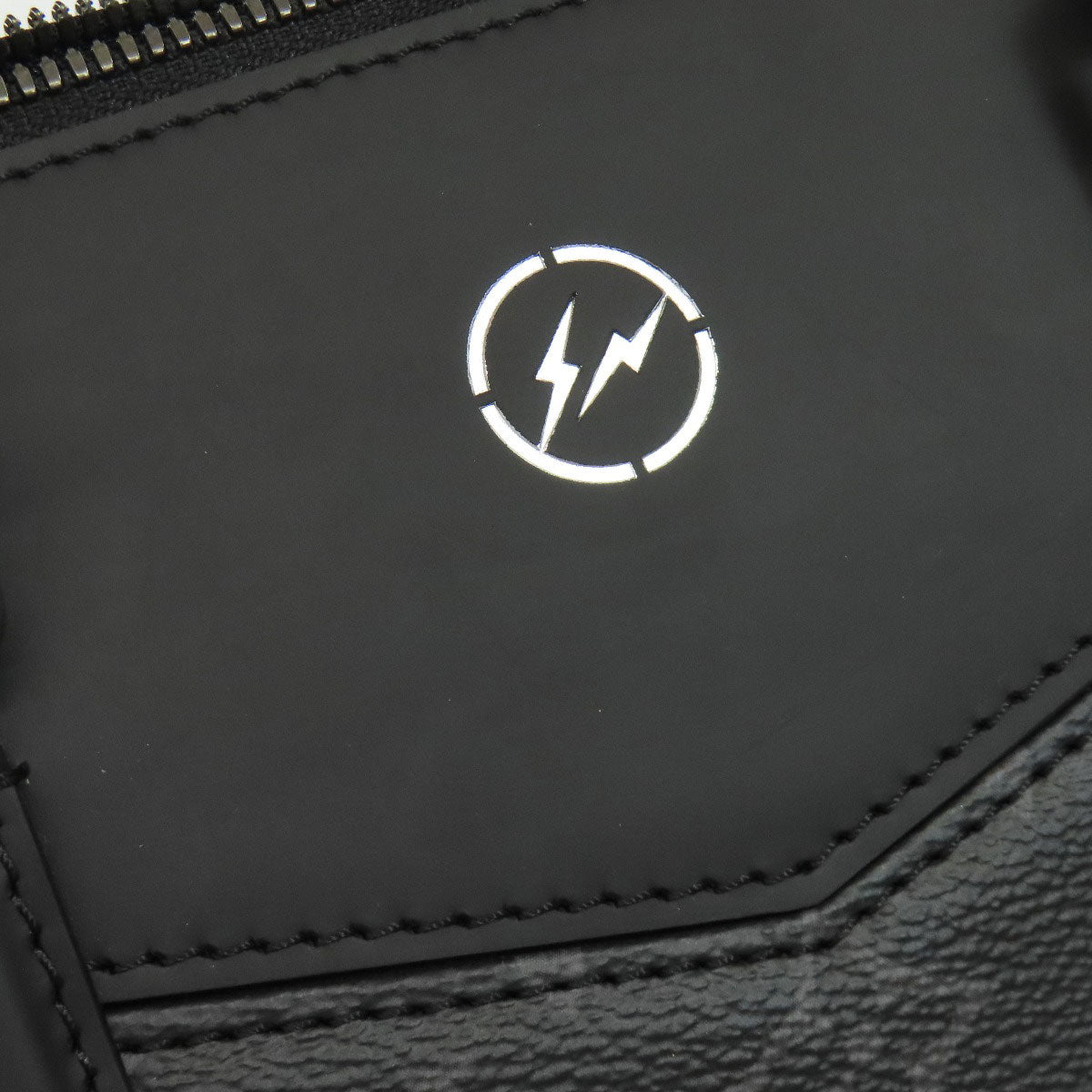 LOUIS VUITTON M43280 Explorer Fragment Collaboration Business bag Monogram Eclipse mens [Used]