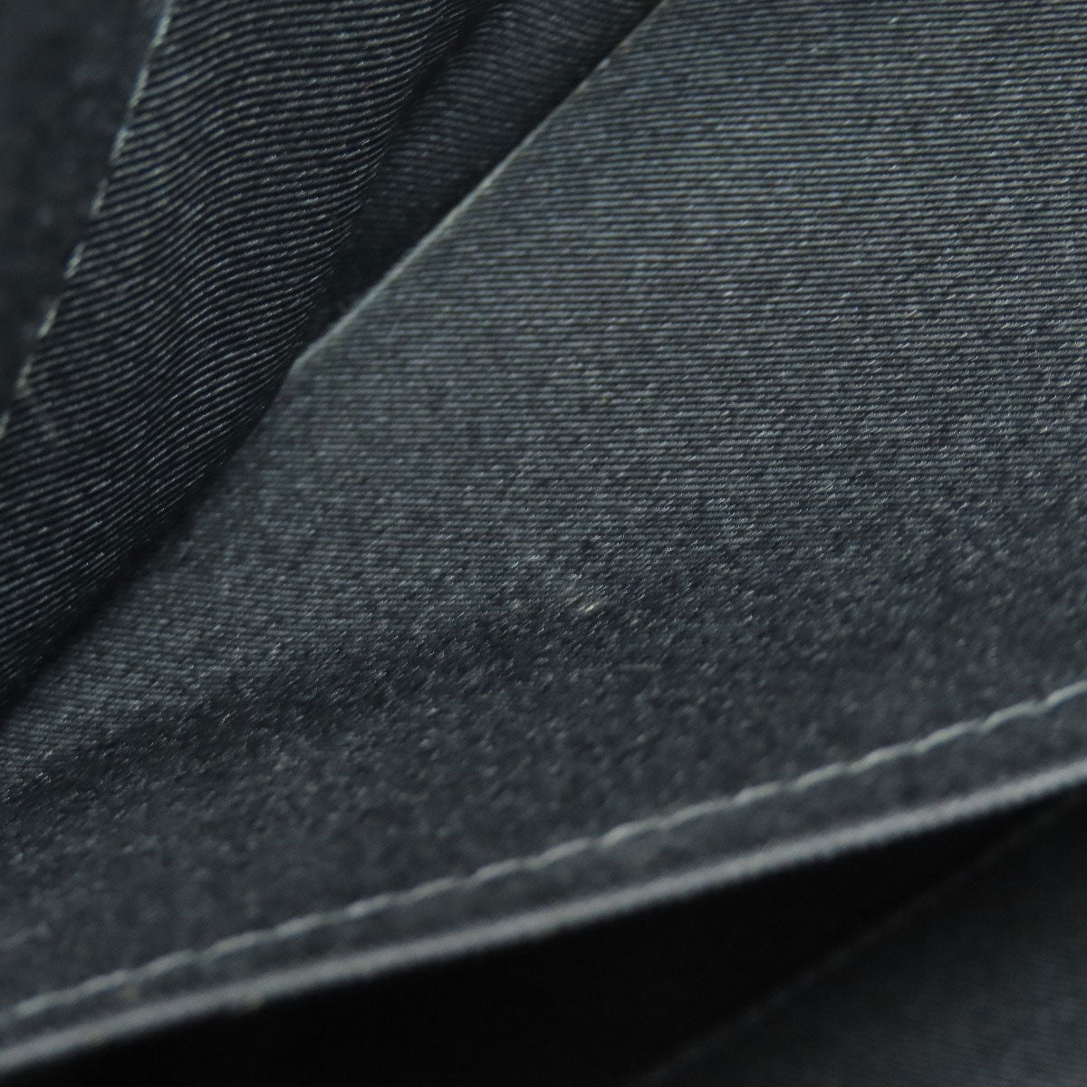 LOUIS VUITTON M43280 Explorer Fragment Collaboration Business bag Monogram Eclipse mens [Used]