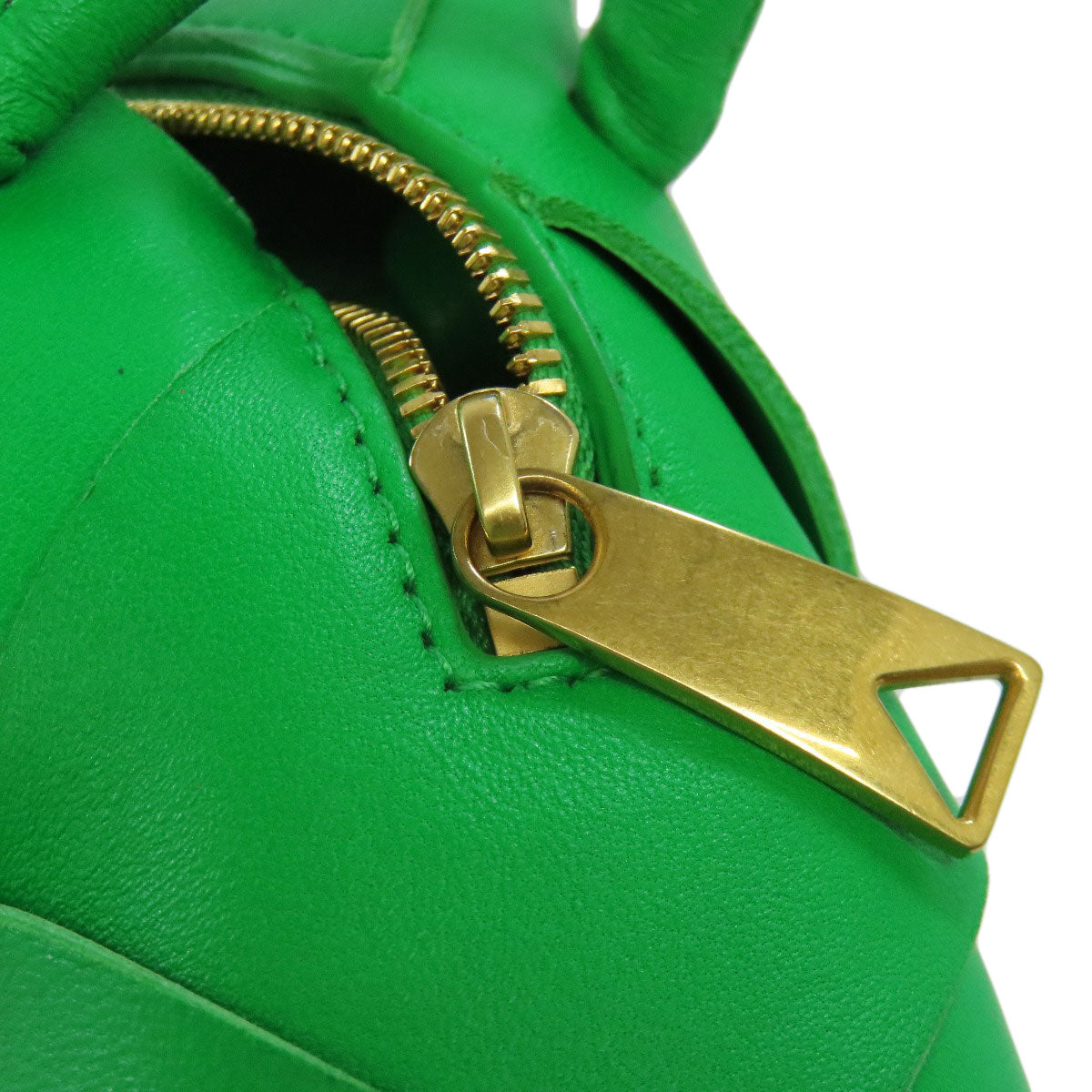 BOTTEGA VENETA mini cassette camera bag Shoulder Bag Calf Ladies [Used]