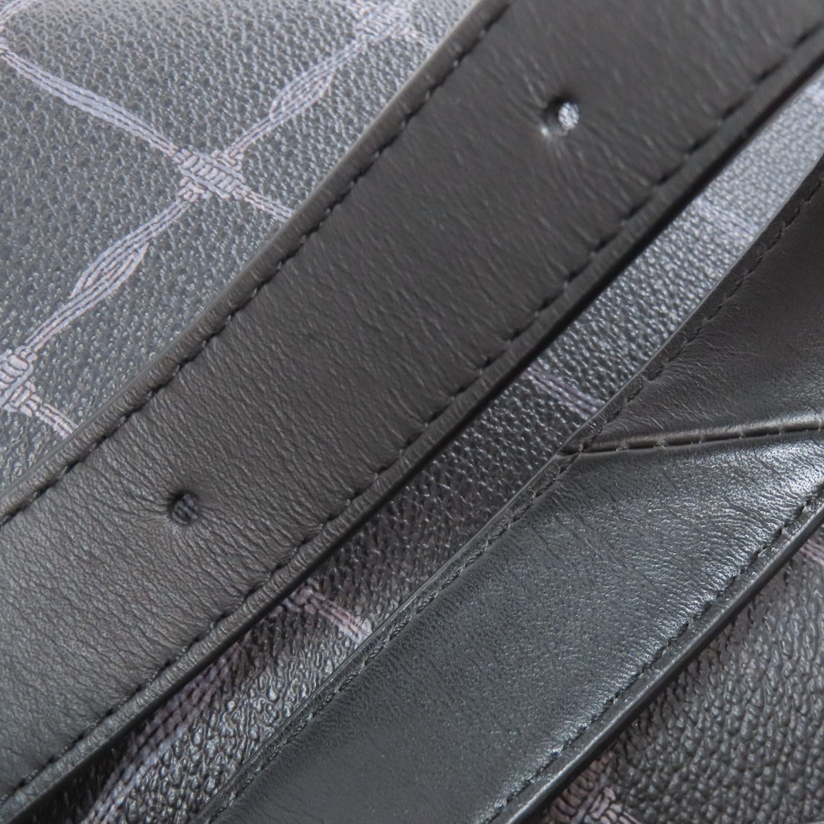 HUNTING WORLD logo Shoulder Bag PVC Ladies [Used]