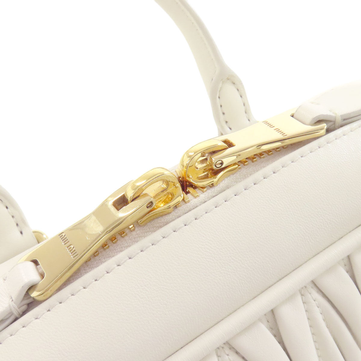 MIUMIU   Arcadi Matelasse 2WAY Handbag  Calf Ladies [Used]
