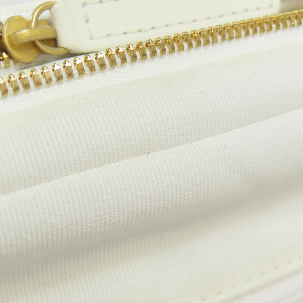 CHANEL Matelasse GoldHardware 2WAY Shoulder Bag Calf Ladies [Used]