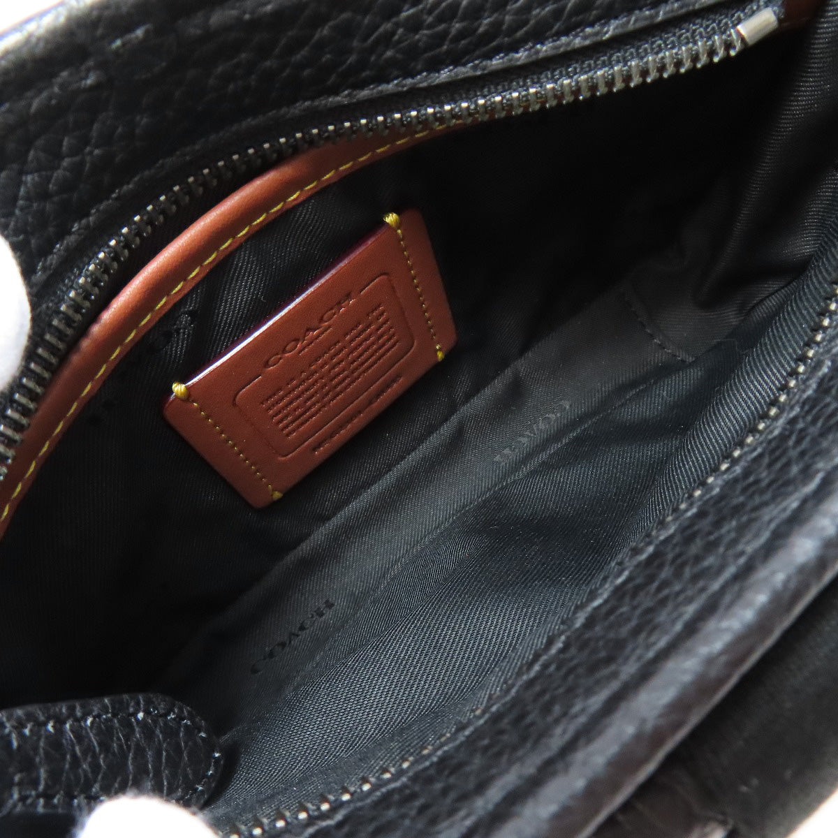 COACH CM335 Beck Slim Shoulder Bag Leather Ladies [Used]