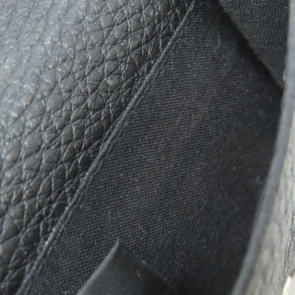 FENDI 7M0280 logo Bifold Wallet with Coin Pocket Leather Ladies [Used]