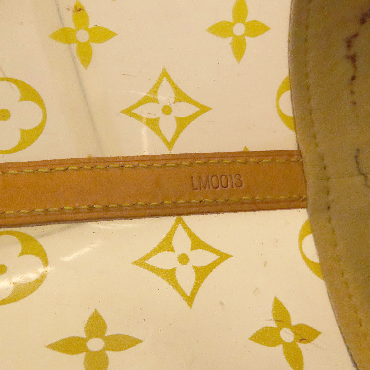 LOUIS VUITTON M92501 Hippo Amble MM Tote Bag Plastics Ladies [Used]