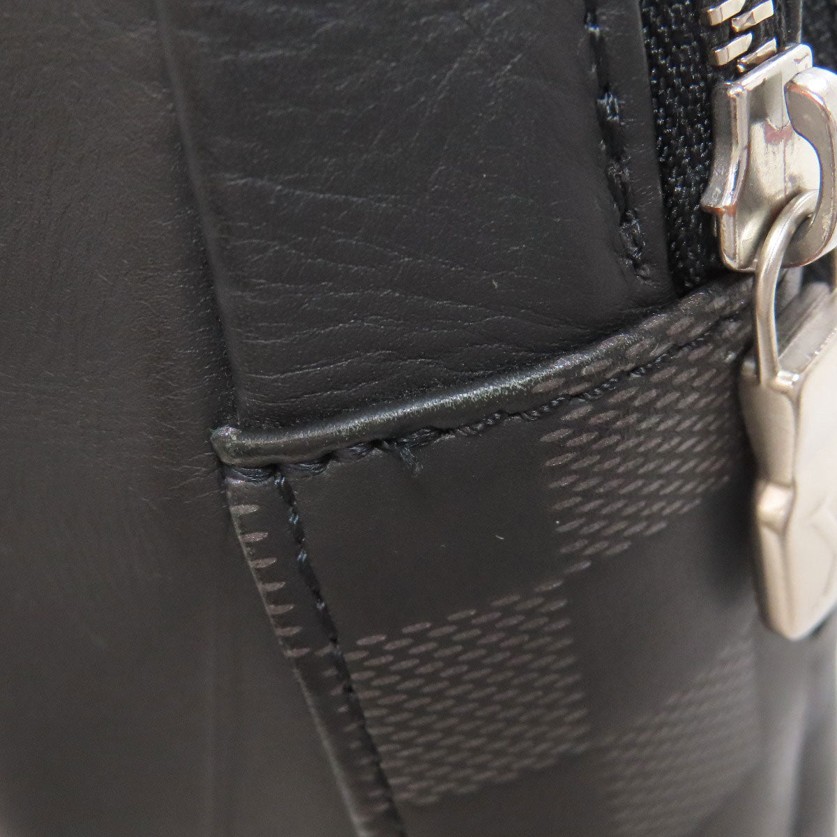 LOUIS VUITTON  N40097 Avenue Sling body bag  Damier Anfini Ladies [Used]