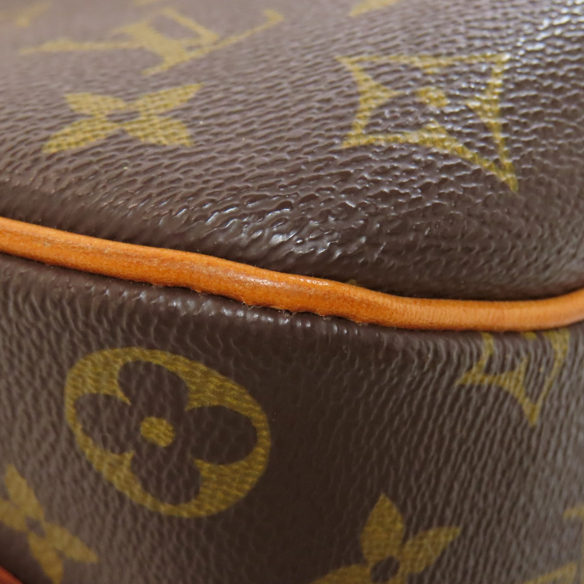 LOUIS VUITTON M51221 Blower Shoulder Bag Monogram canvas Ladies [Used]