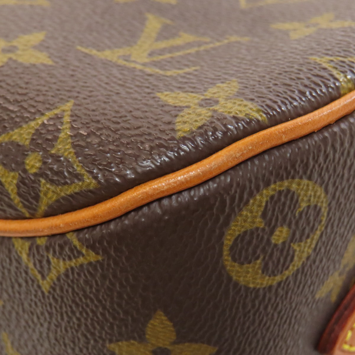 LOUIS VUITTON M51221 Blower Shoulder Bag Monogram canvas Ladies [Used]