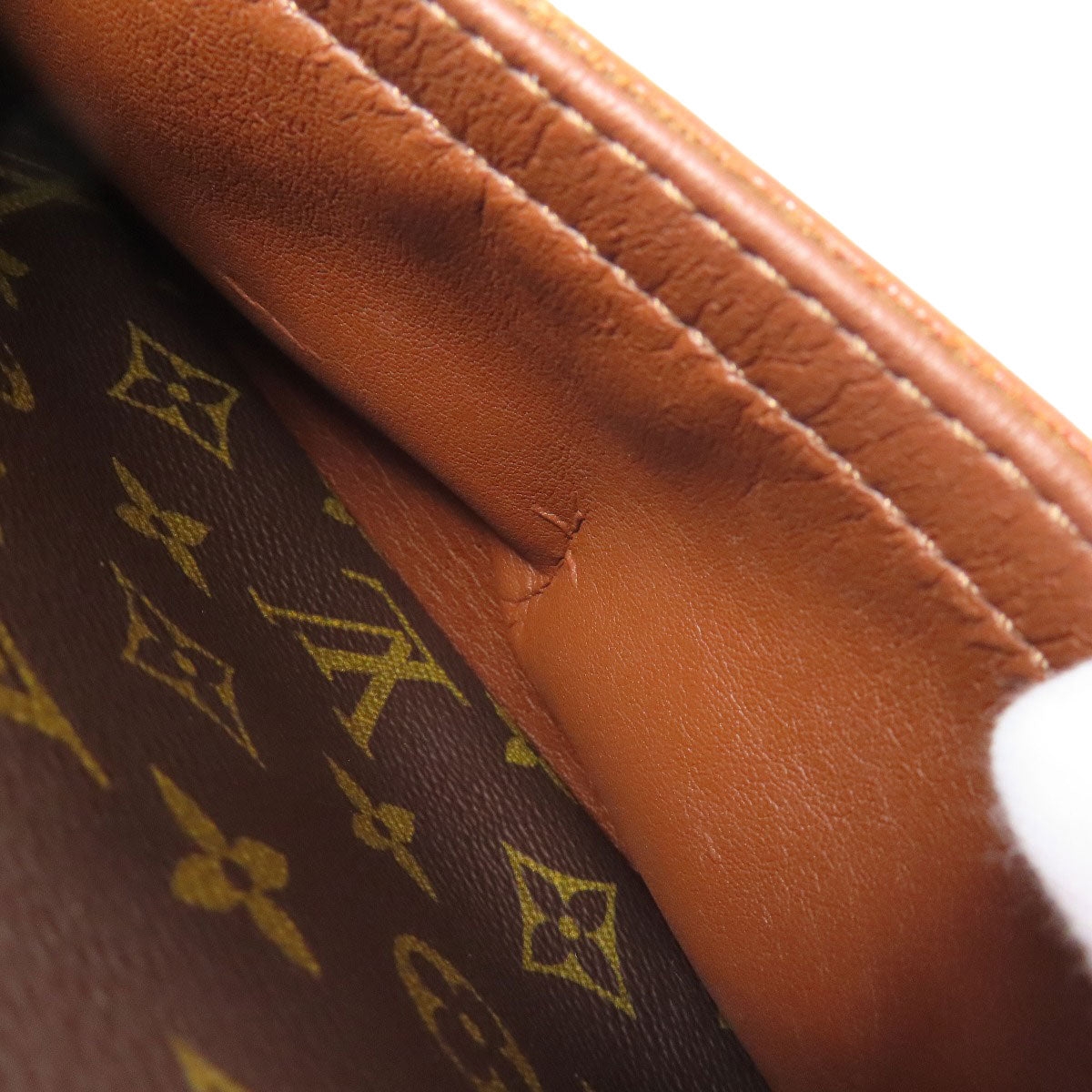 LOUIS VUITTON M51221 Blower Shoulder Bag Monogram canvas Ladies [Used]